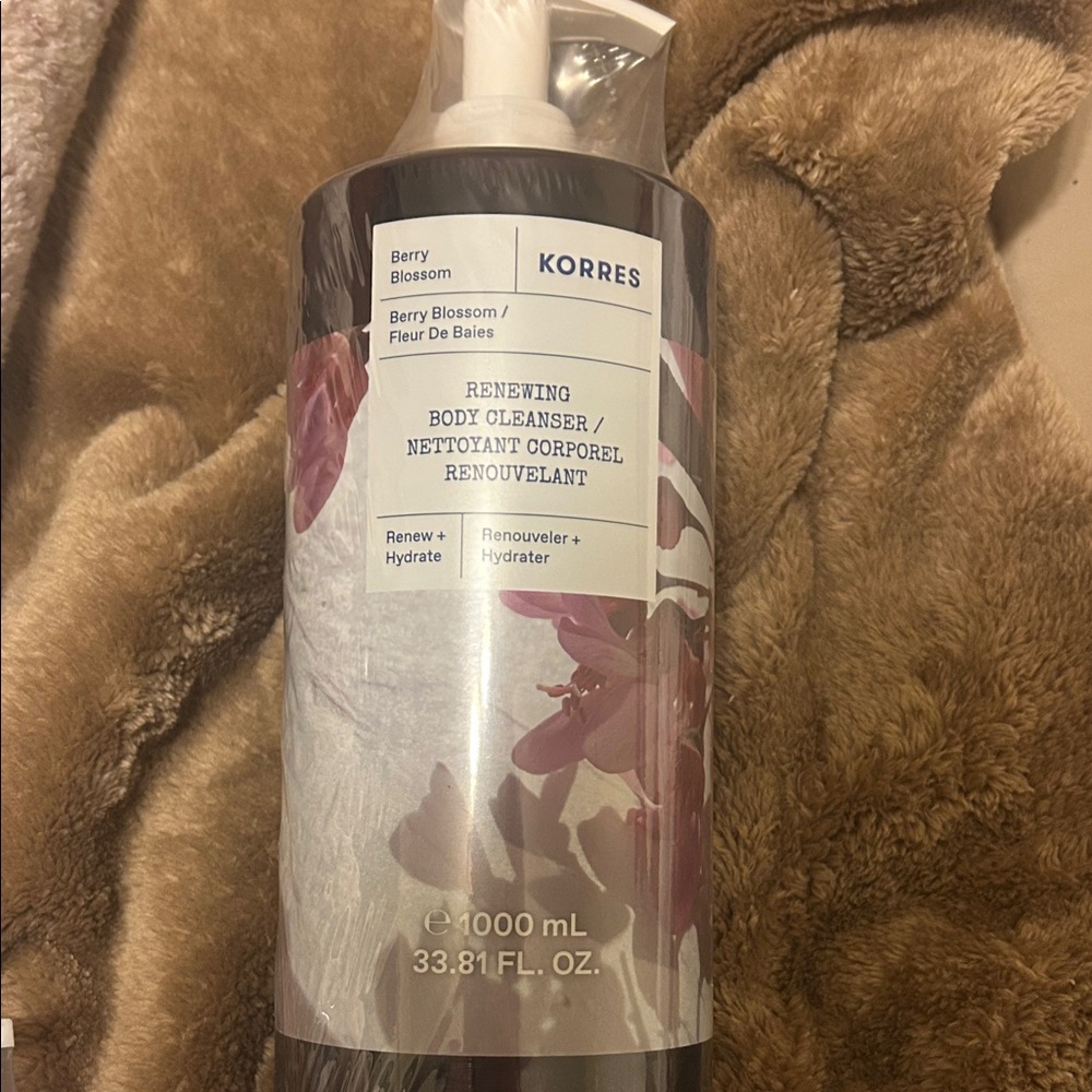 Korres Berry Blossom Body Renewing Body Cleanser